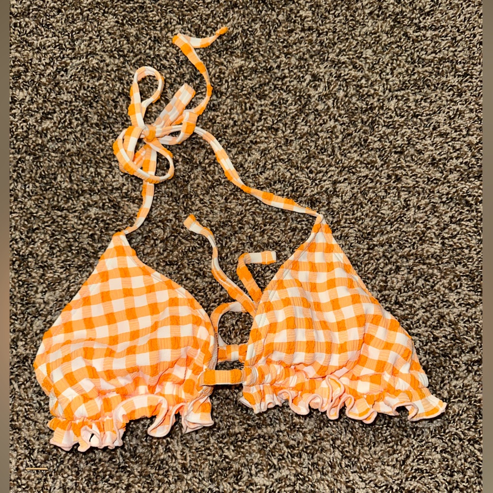 NEVER WORN Bikini Top
